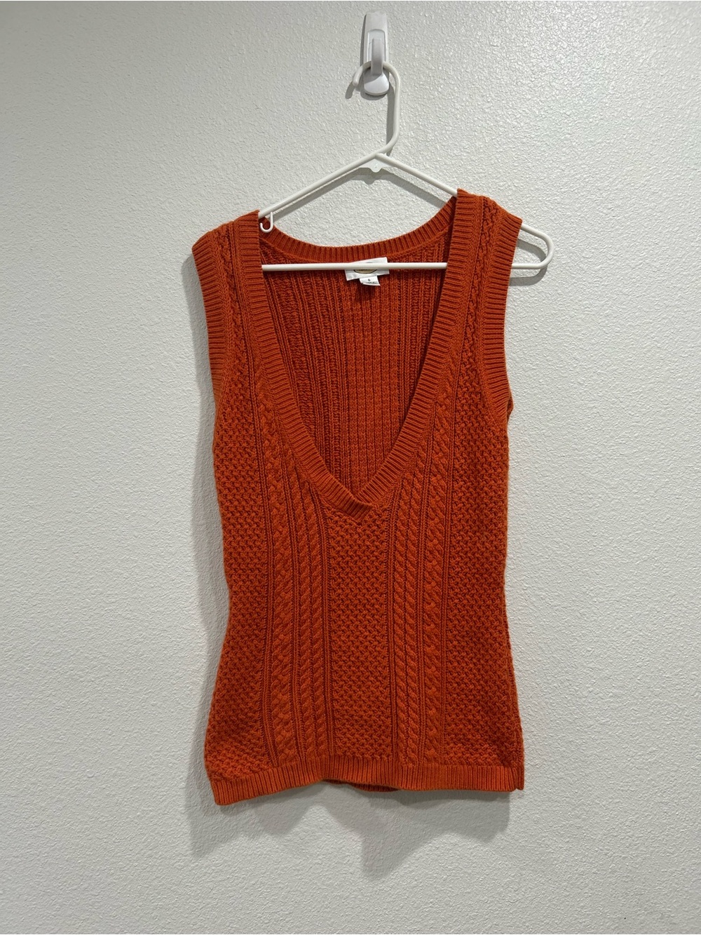 Talbots Cable Knot Sweater Deep Vest burnt orange color Cashmere Blend Sz Small